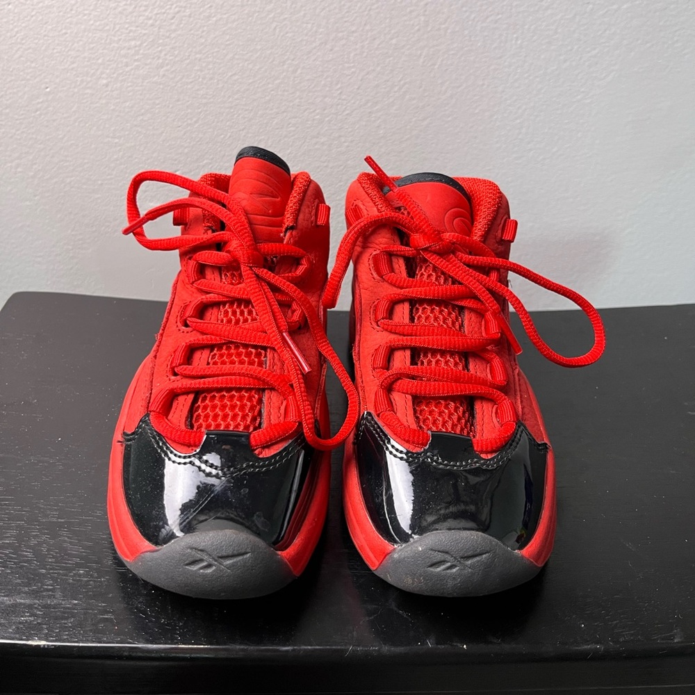 Reebok Sneakers